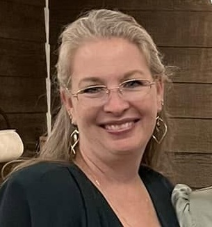 Kyra Flummerfelt, Office Manager